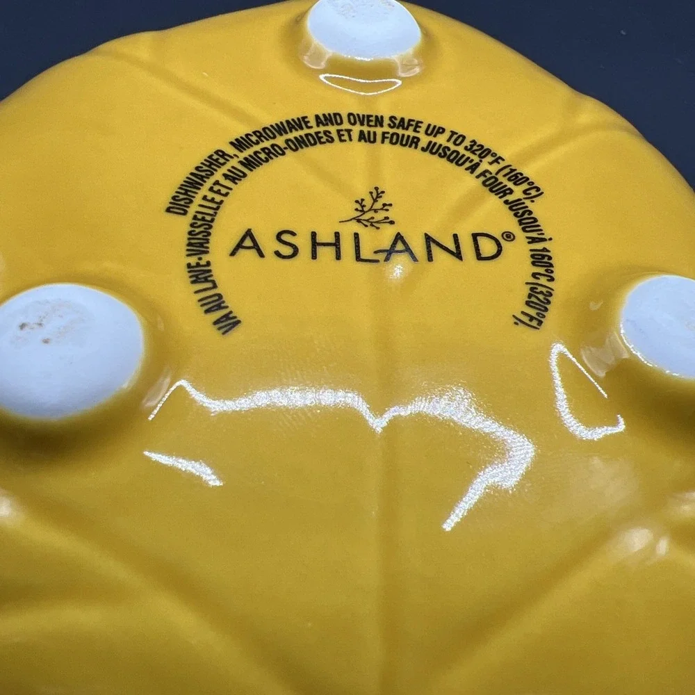 Ashland Maple Leaf‎ Footed Bowl Dish Yellow Ceramic